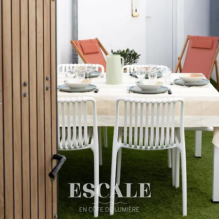 Prázdninový dům Charmante Maison Sablaise Avec Terrasse & Centre-ville A Pied