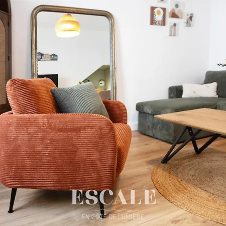 Charmante Maison Sablaise Avec Terrasse & Centre-ville A Pied * Les Sables-dʼOlonne